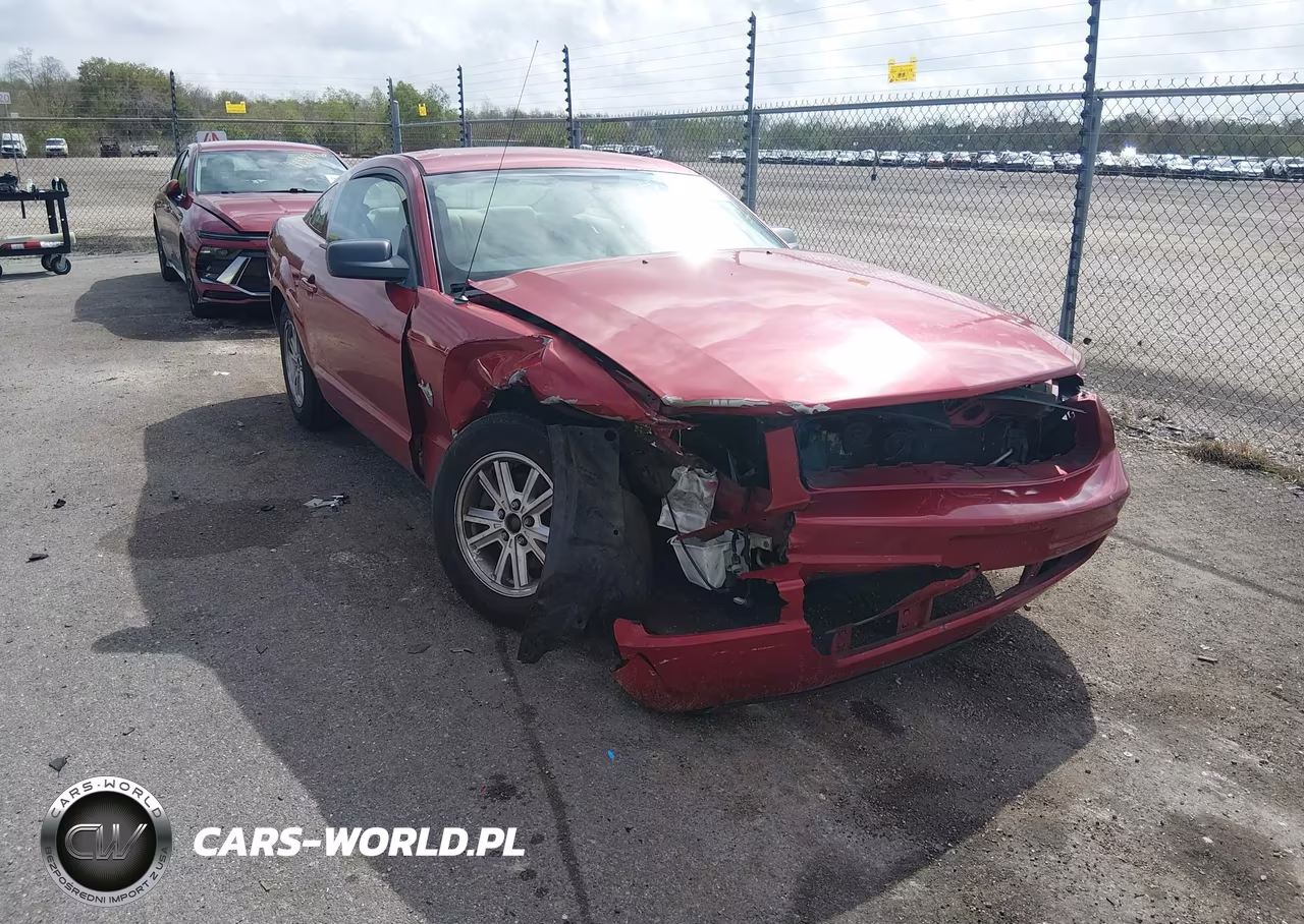 2009 Ford Mustang V6-V6 Premium