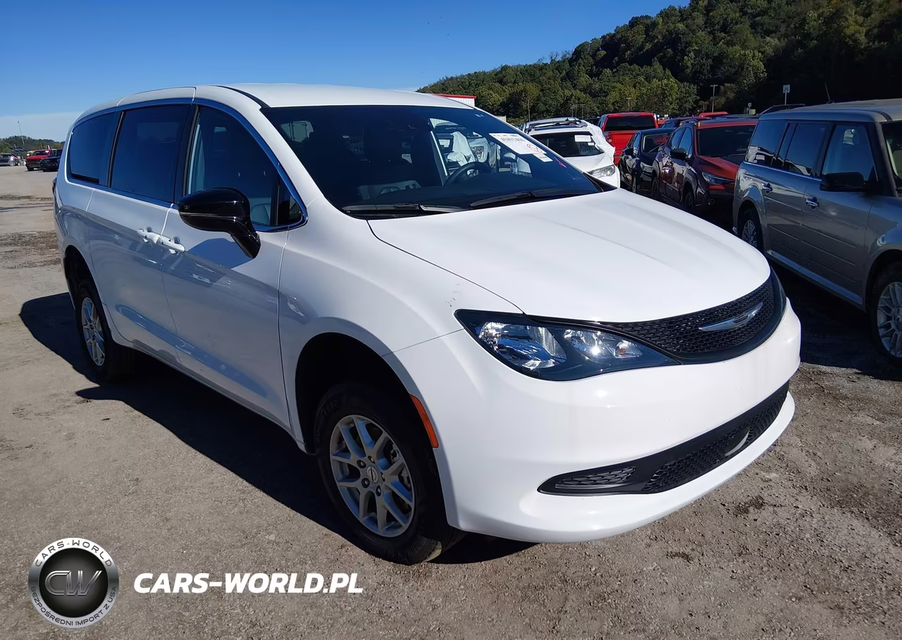 2025 Chrysler Voyager Lx – zdjęcie 1 z 16