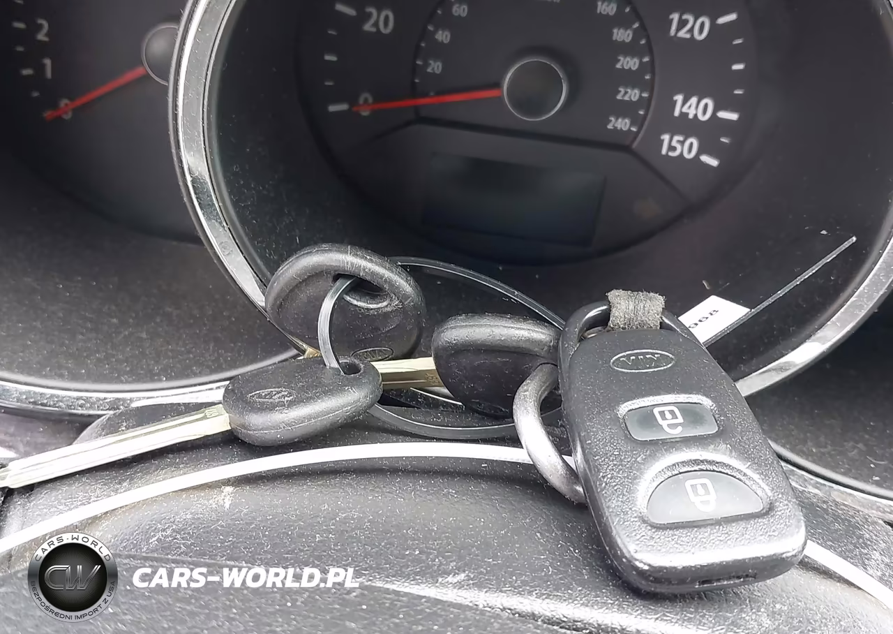 2012 Kia Sorento Lx VIN:5XYKT4A66CG189892 - 11