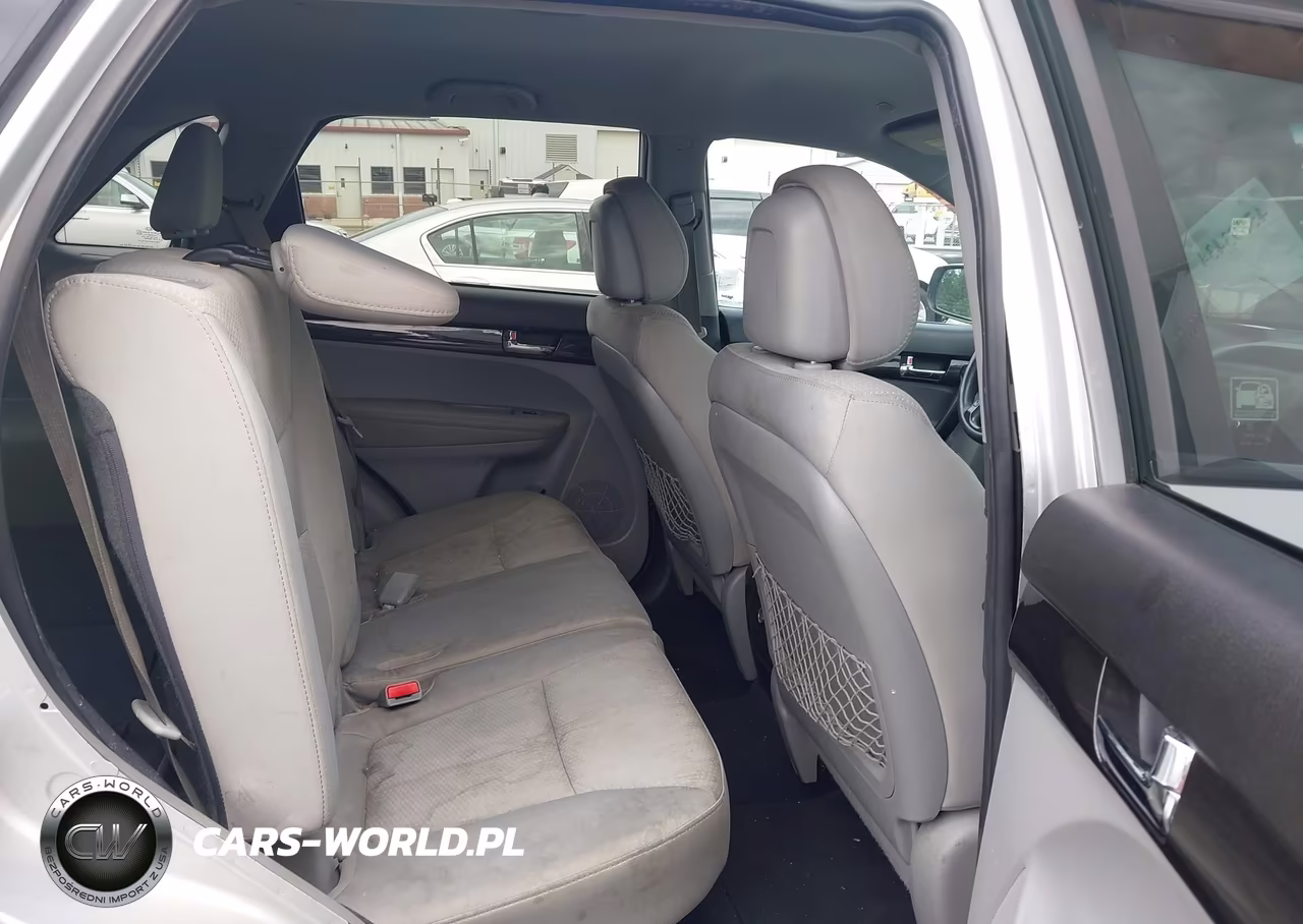 2012 Kia Sorento Lx VIN:5XYKT4A66CG189892 - 8