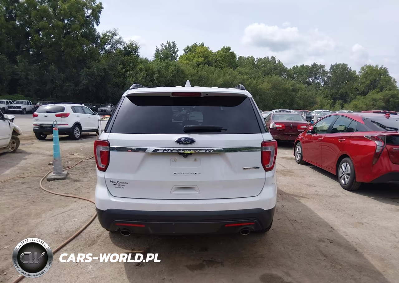 2016 Ford Explorer VIN:1FM5K7B81GGD06262 - 17