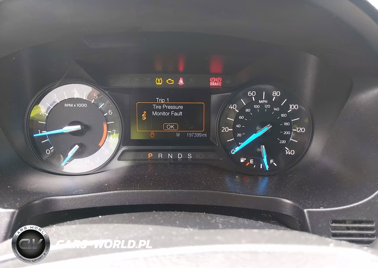 2016 Ford Explorer VIN:1FM5K7B81GGD06262 - 7
