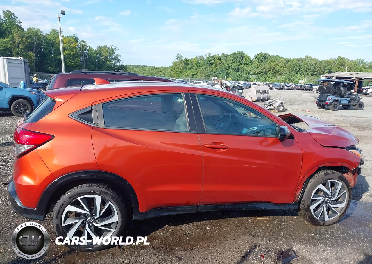 2020 Honda Hr-V Awd Sport VIN:3CZRU6H12LM708466 - 14