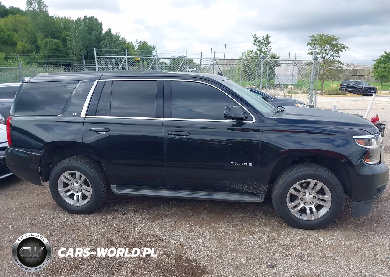 2015 Chevrolet Tahoe Lt VIN:1GNSKBKC2FR186027 - 13