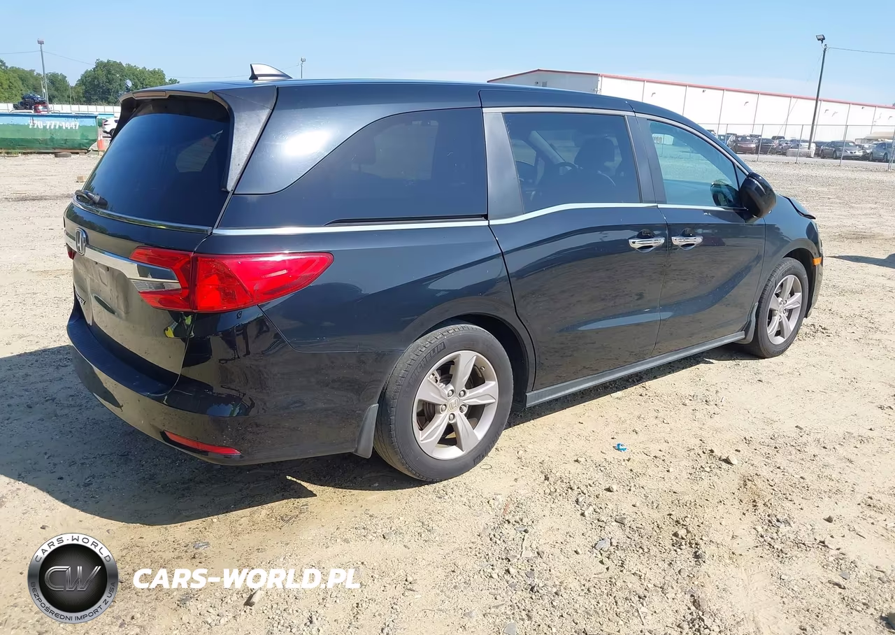 2018 Honda Odyssey Ex-L VIN:5FNRL6H73JB003061 - 4