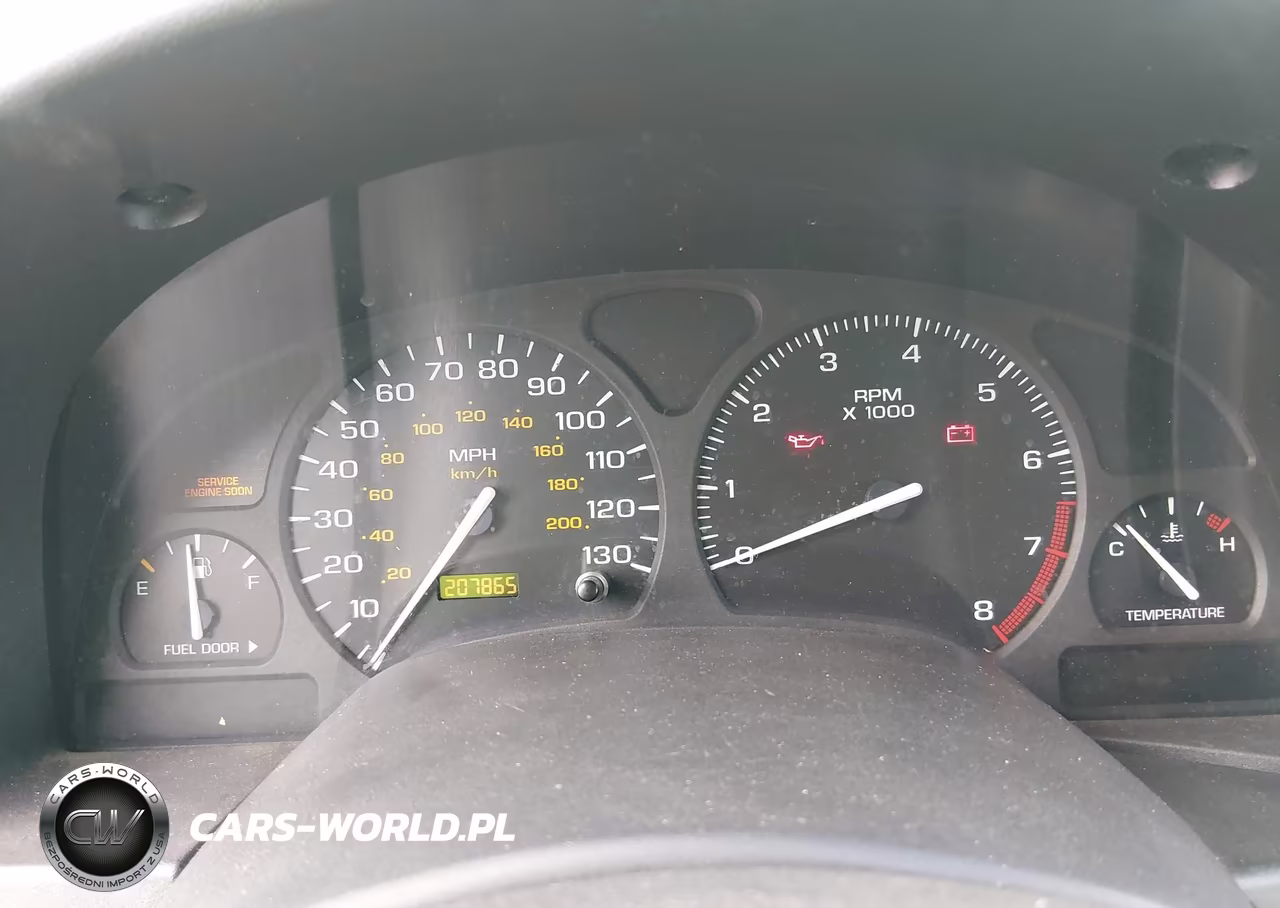 2002 Saturn Vue V6 VIN:5GZCZ63B42S810515 - 7
