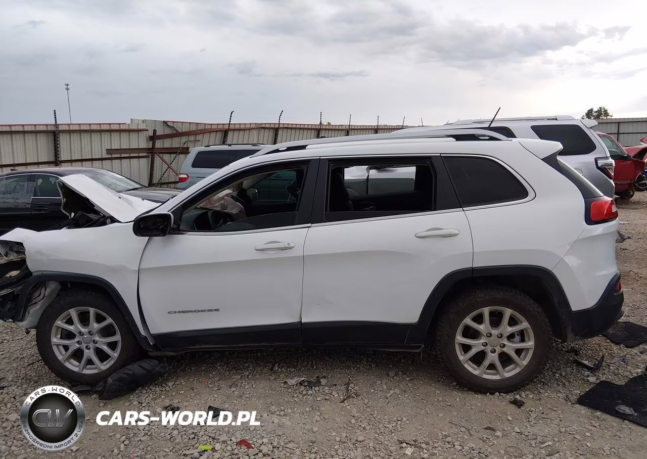 2018 Jeep Cherokee Latitude Fwd VIN:1C4PJLCB9JD503305 - 14