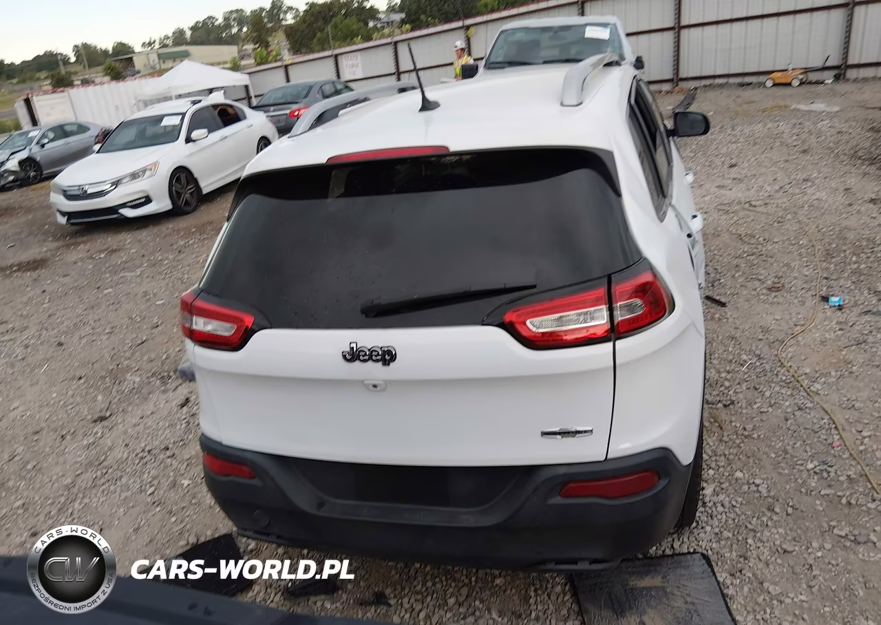 2018 Jeep Cherokee Latitude Fwd VIN:1C4PJLCB9JD503305 - 16