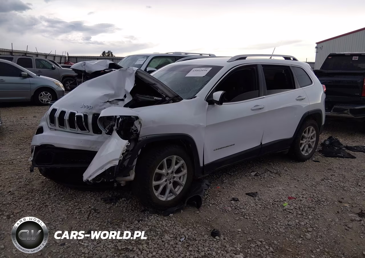 2018 Jeep Cherokee Latitude Fwd VIN:1C4PJLCB9JD503305 - 2