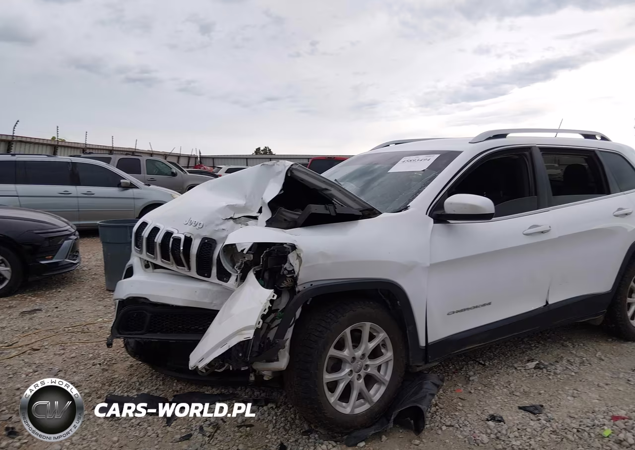 2018 Jeep Cherokee Latitude Fwd VIN:1C4PJLCB9JD503305 - 6