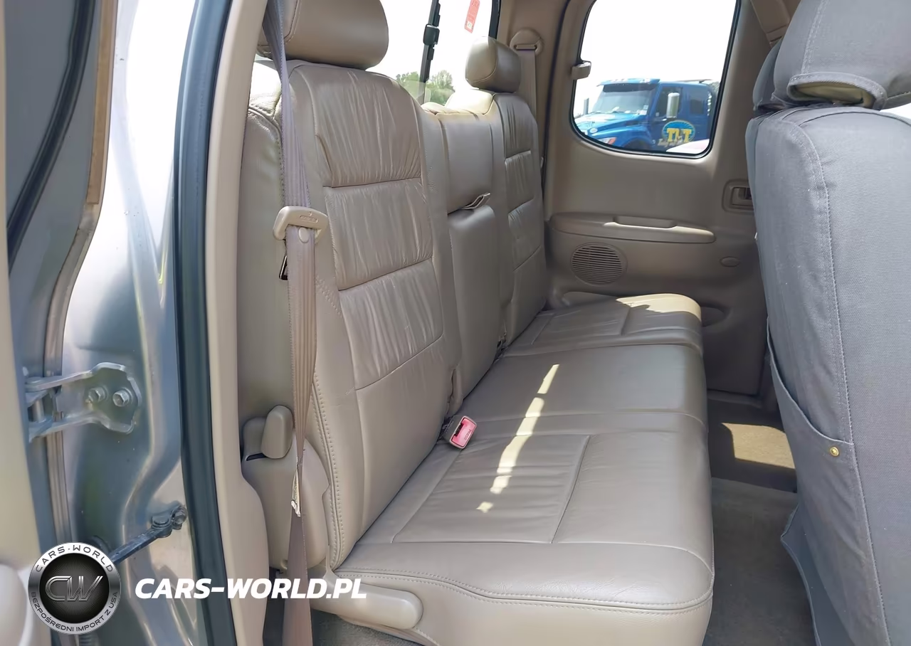 2002 Toyota Tundra Ltd V8 VIN:5TBRT38132S330530 - 8