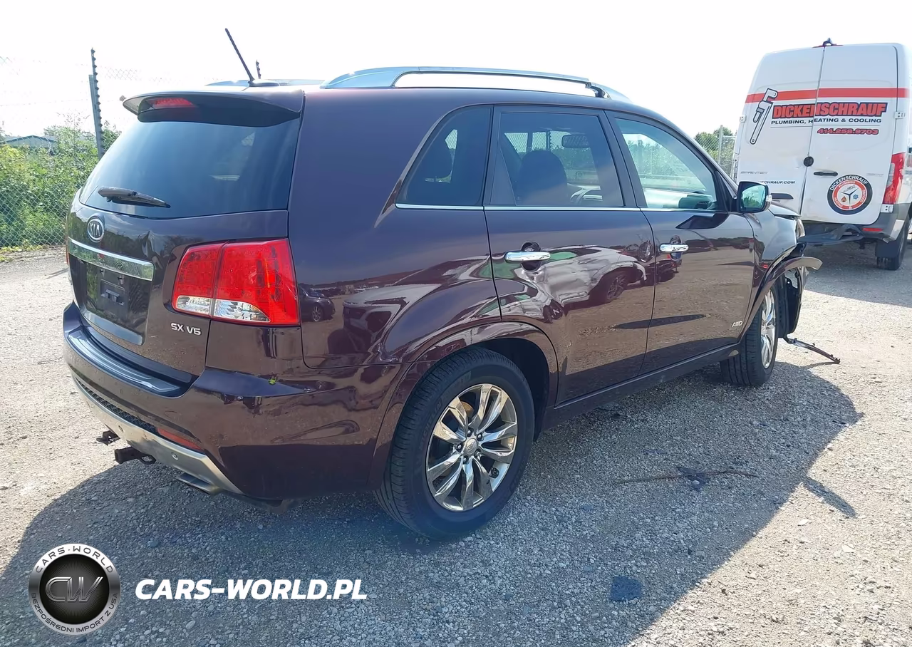 2013 Kia Sorento Sx V6 VIN:5XYKWDA26DG381982 - 4
