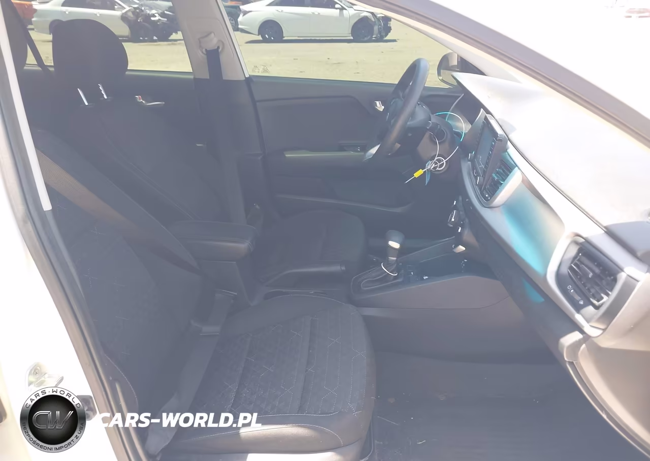 2020 Kia Rio S VIN:3KPA24AD9LE302194 - 5
