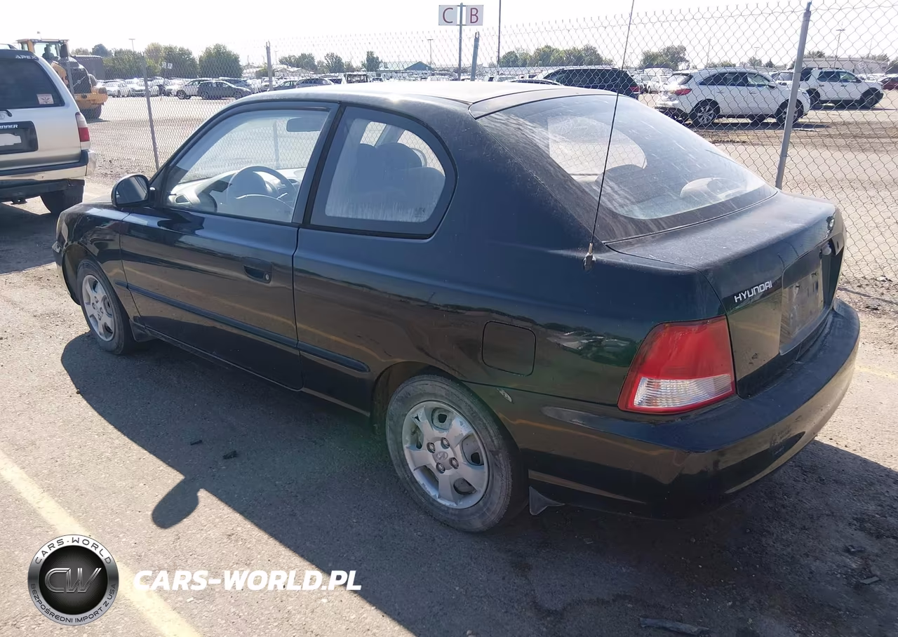 2002 Hyundai Accent L VIN:KMHCF35G92U228914 - 3