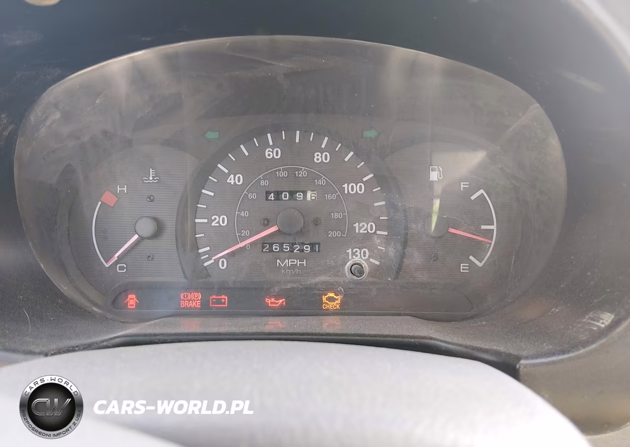 2002 Hyundai Accent L VIN:KMHCF35G92U228914 - 7
