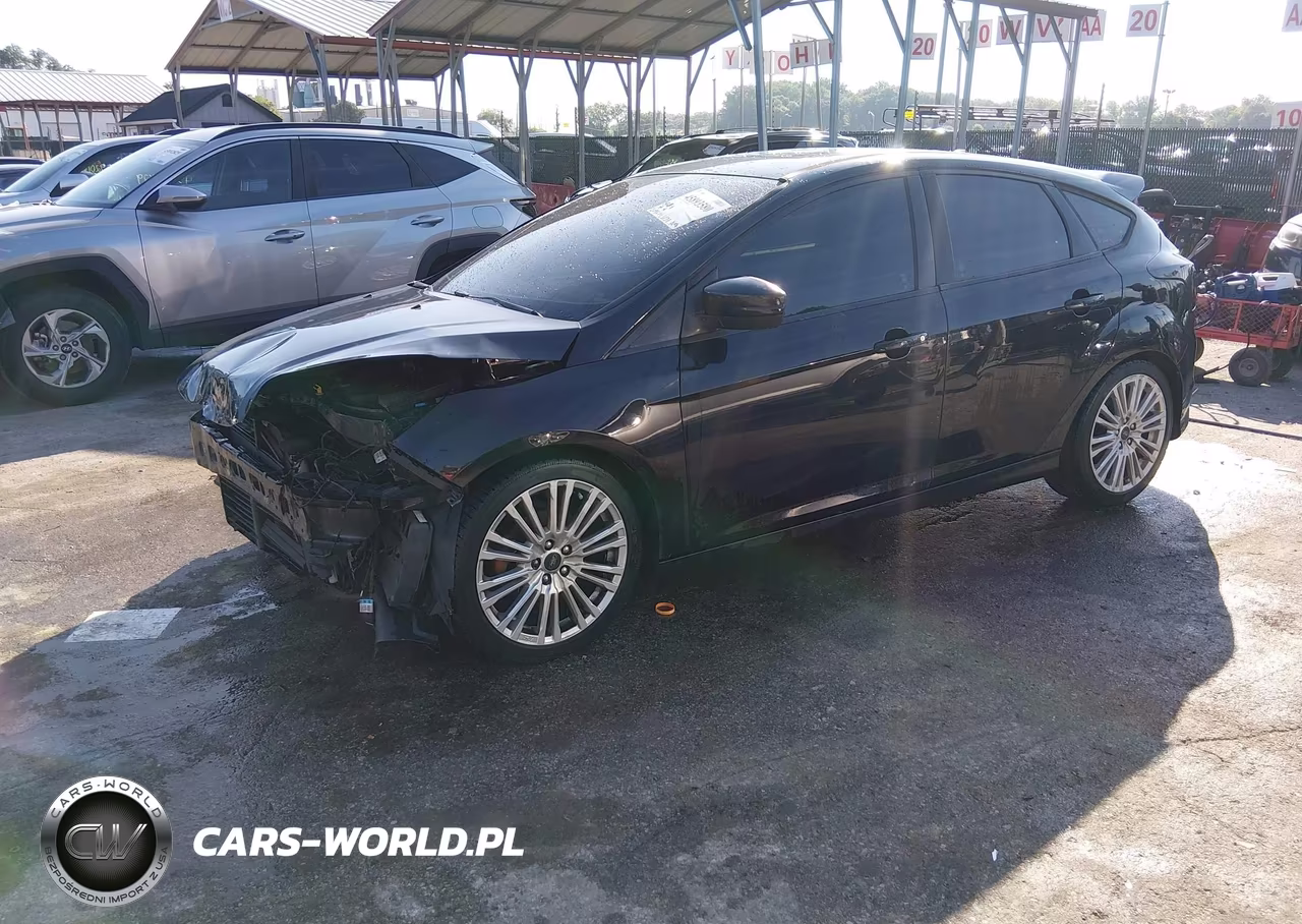 2014 Ford Focus Se VIN:1FADP3K29EL125684 - 2
