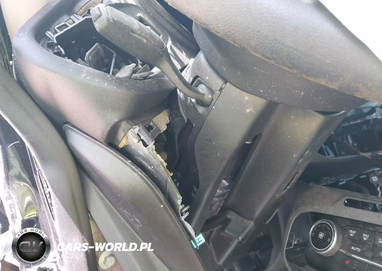 2020 Ford Escape Se VIN:1FMCU9G63LUC39731 - 14