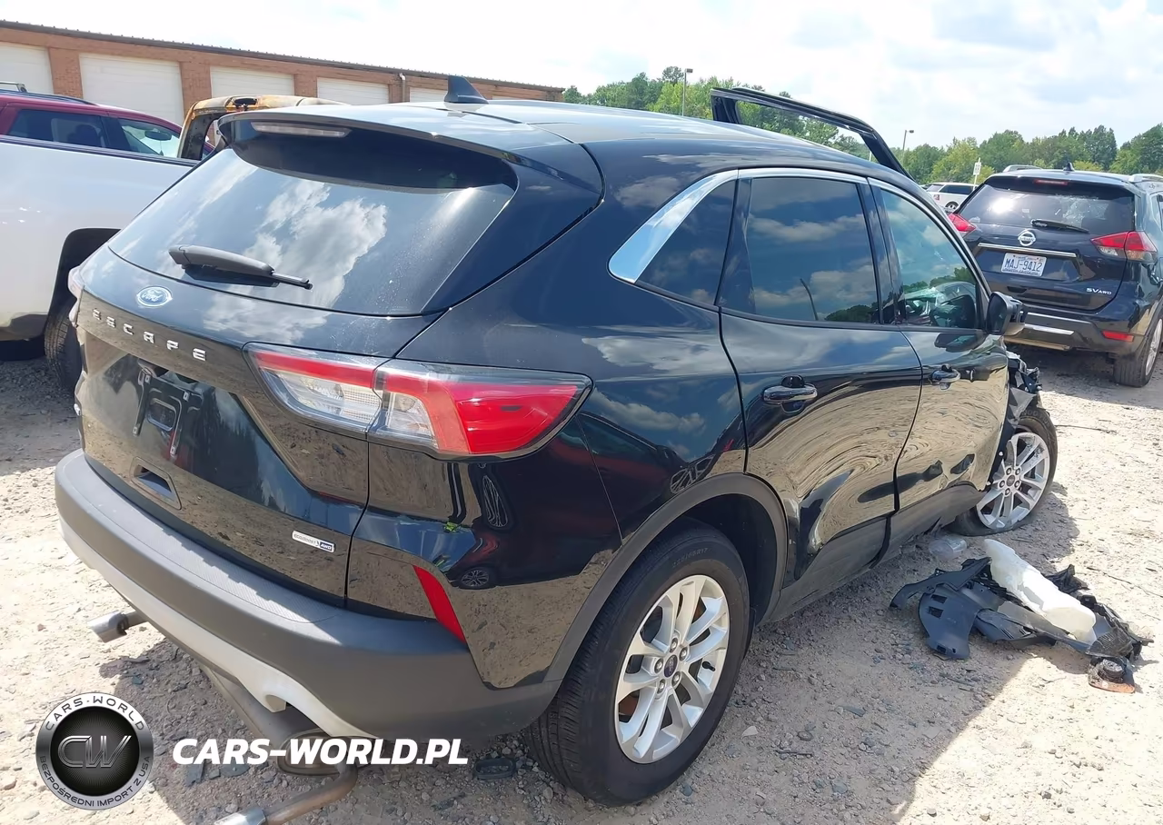 2020 Ford Escape Se VIN:1FMCU9G63LUC39731 - 4