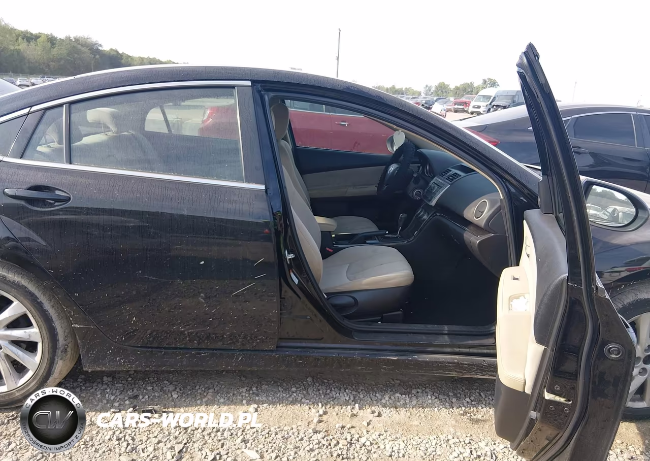 2011 Mazda Mazda6 I Touring VIN:1YVHZ8CH2B5M03700 - 5