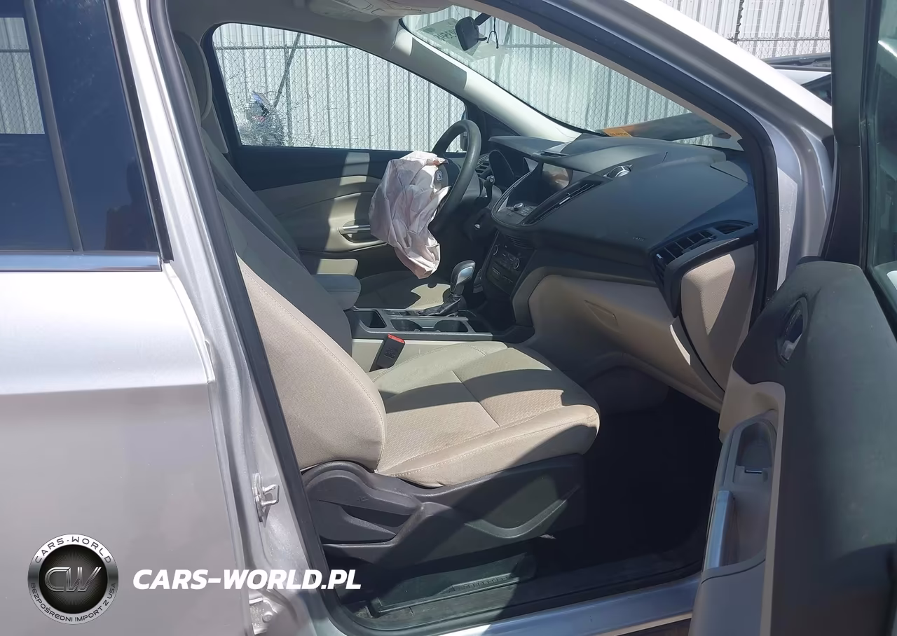 2019 Ford Escape Se VIN:1FMCU9G90KUB33911 - 5