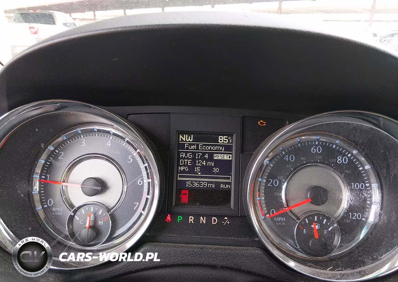 2014 Chrysler Town & Country Touring VIN:2C4RC1BG7ER435769 - 7