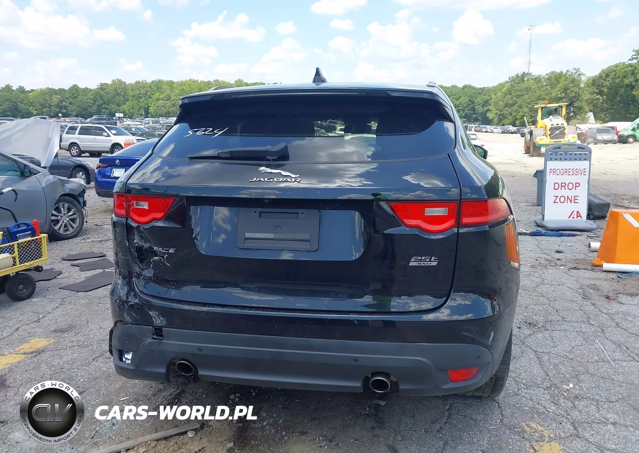 2018 Jaguar F-Pace 25T Prestige VIN:SADCK2FX7JA255624 - 16