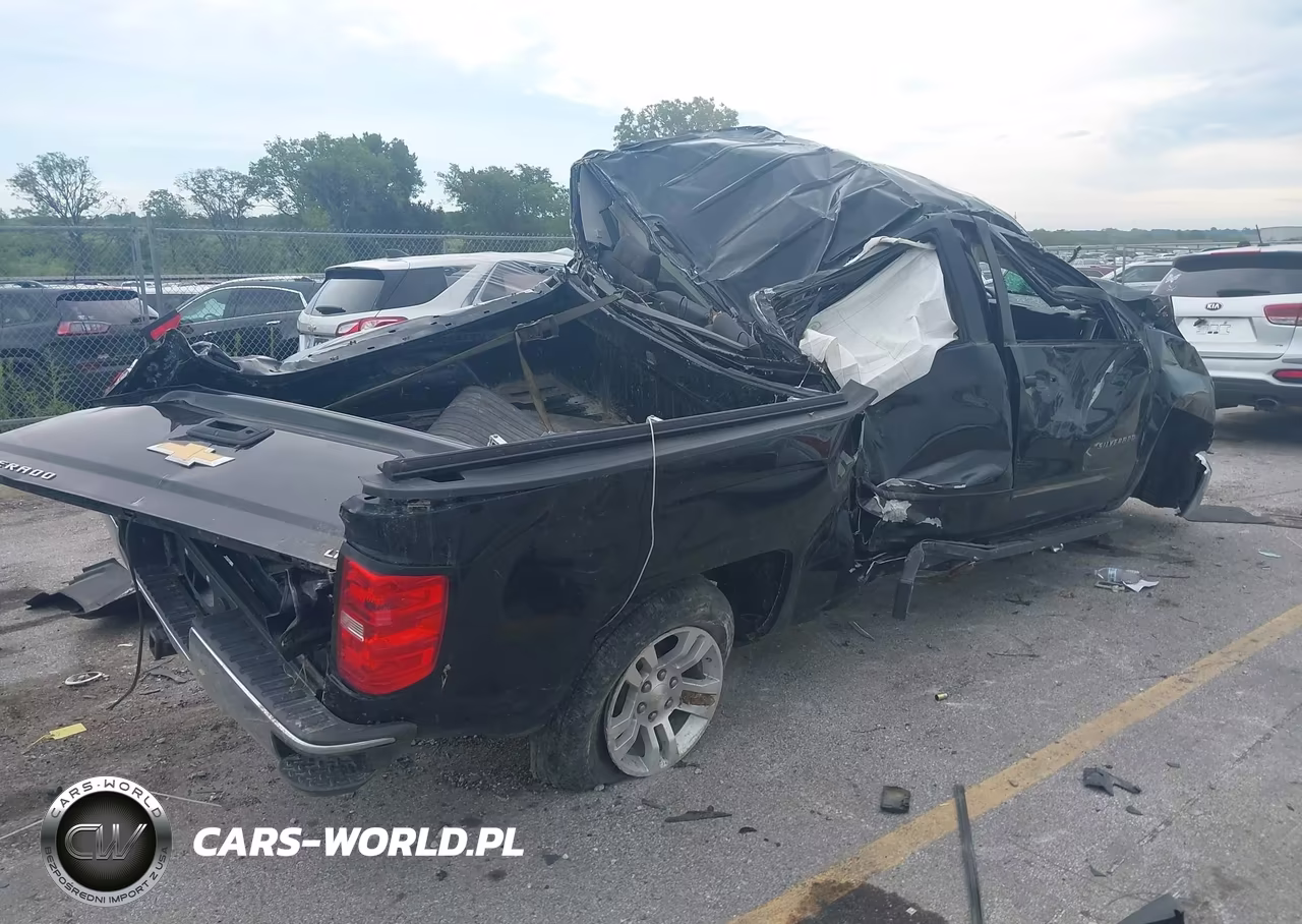 2018 Chevrolet Silverado 1500 1Lt VIN:3GCUKREC0JG547656 - 4
