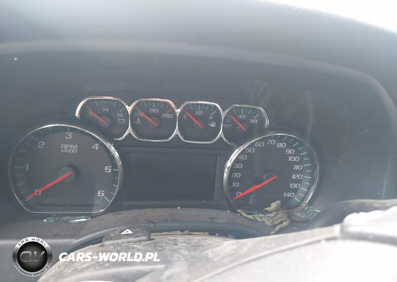 2018 Chevrolet Silverado 1500 1Lt VIN:3GCUKREC0JG547656 - 7