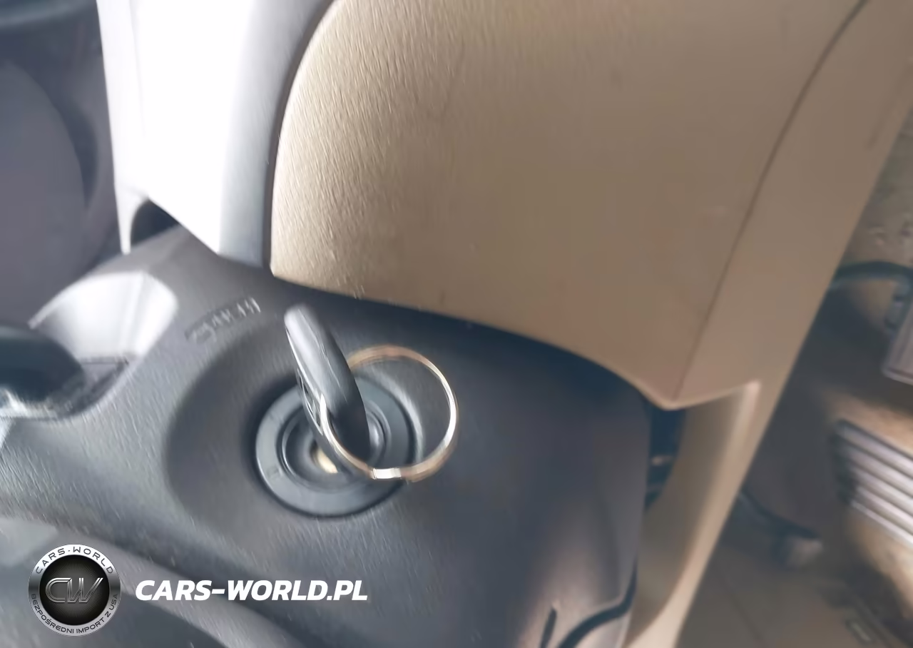 2010 Honda Odyssey Touring VIN:5FNRL3H95AB023120 - 11