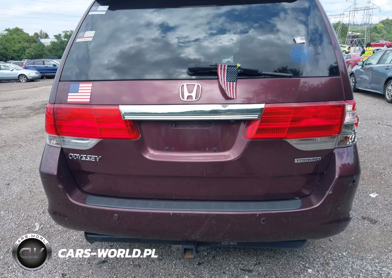2010 Honda Odyssey Touring VIN:5FNRL3H95AB023120 - 17