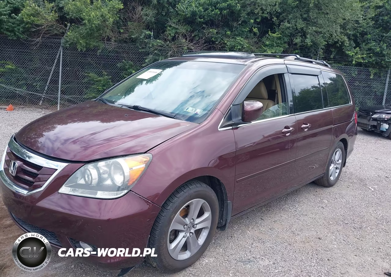2010 Honda Odyssey Touring VIN:5FNRL3H95AB023120 - 2
