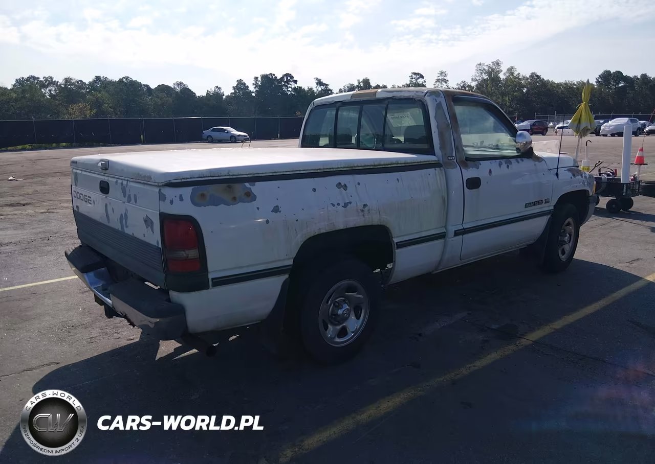 1996 Dodge Ram 1500 VIN:1B7HC16Y7TJ125508 - 4