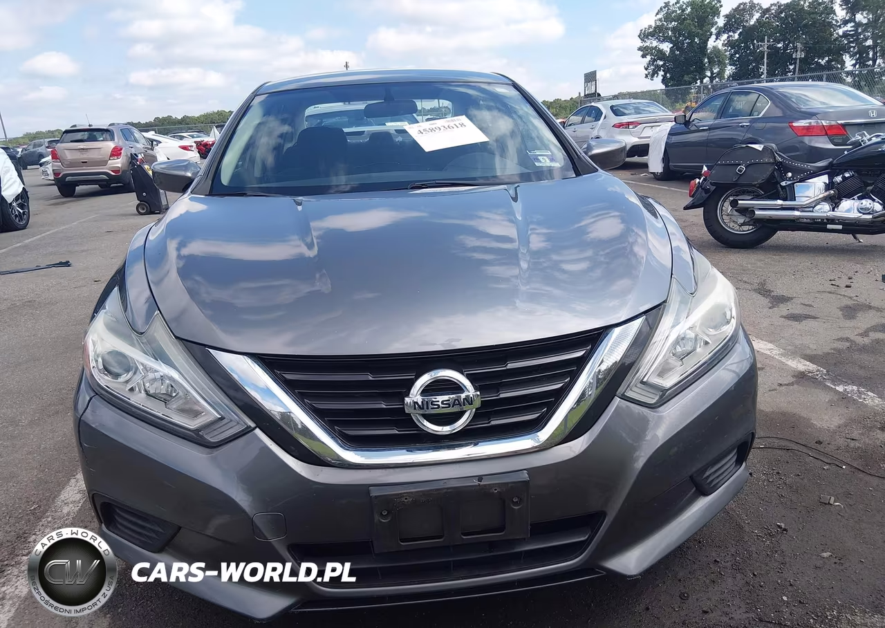 2017 Nissan Altima 2.5 S VIN:1N4AL3AP7HN364879 - 12