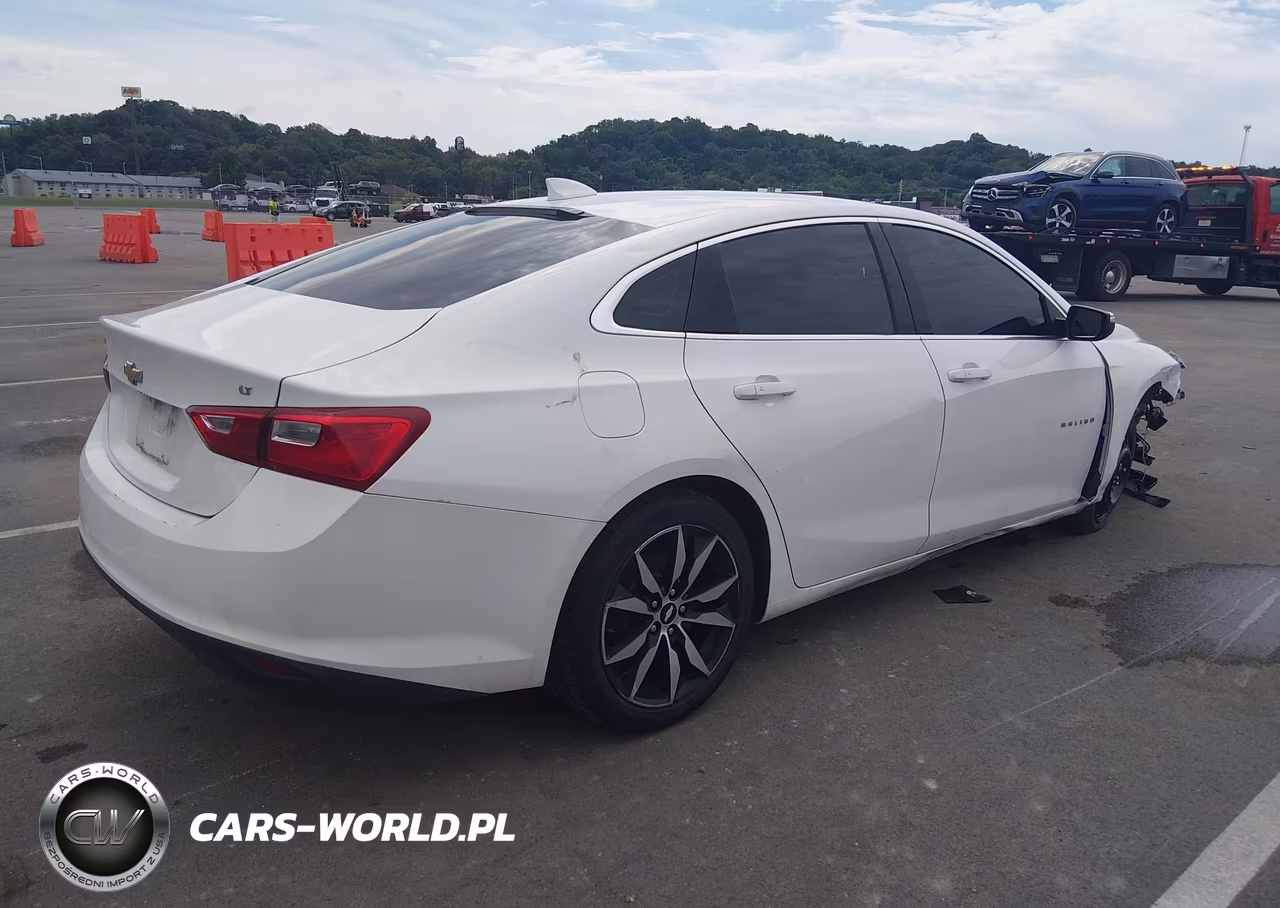 2017 Chevrolet Malibu 1Lt VIN:1G1ZE5ST1HF262916 - 3