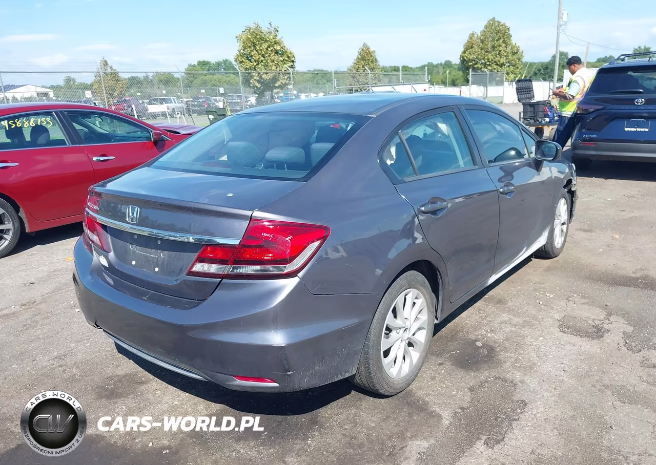 2015 Honda Civic Lx VIN:19XFB2F55FE286902 - 4