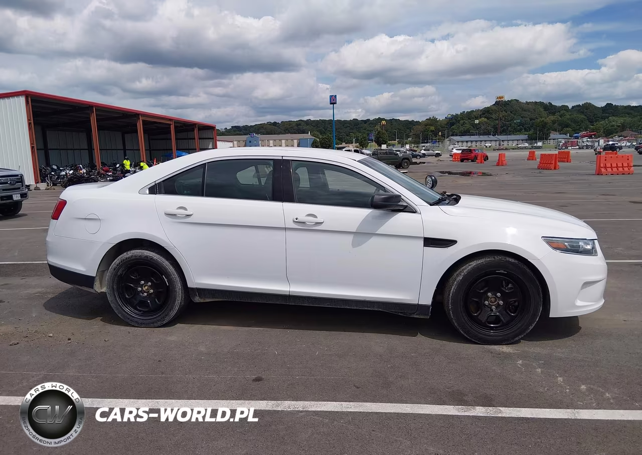 2018 Ford Police Interceptor VIN:1FAHP2MK6JG125895 - 14