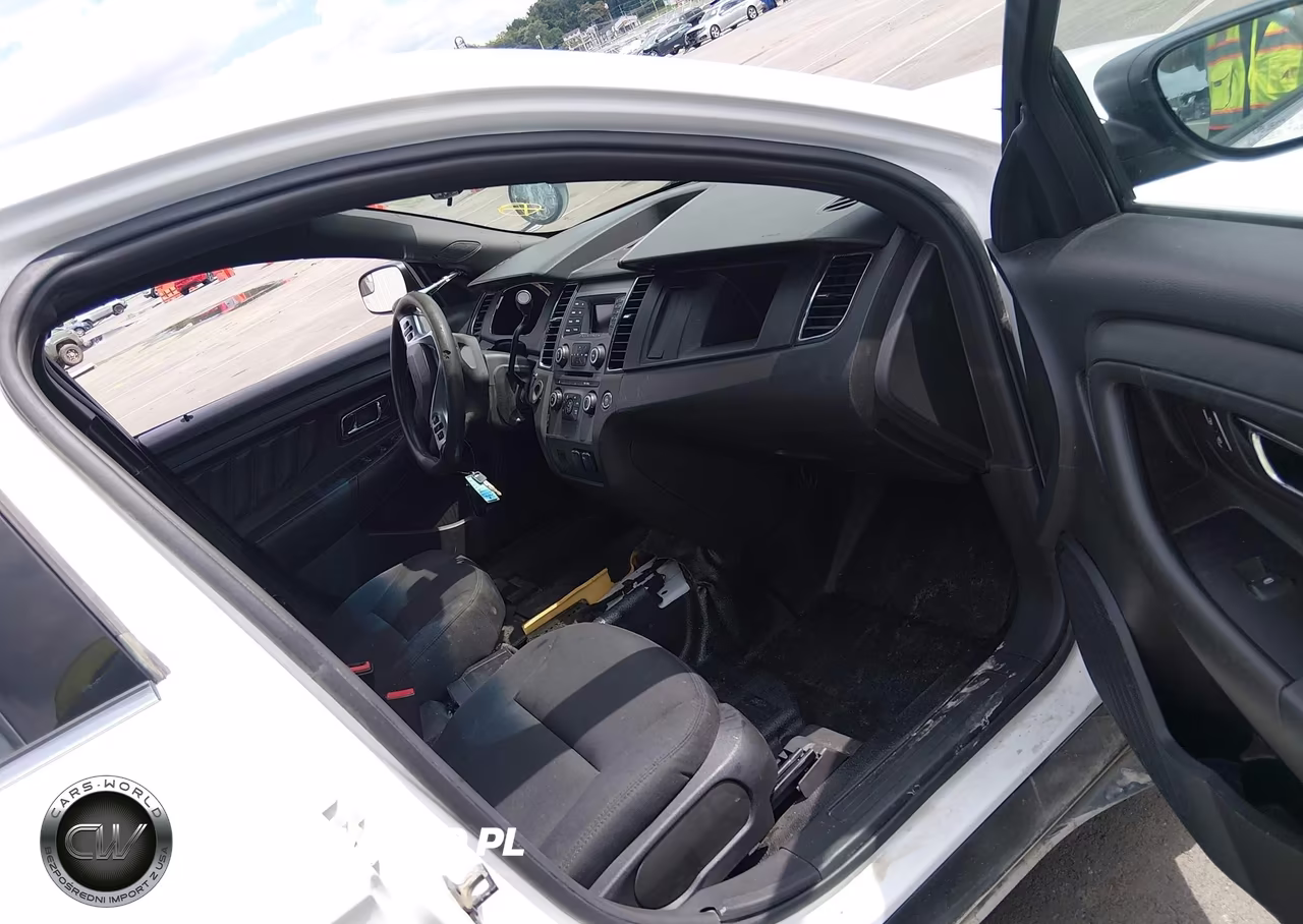 2018 Ford Police Interceptor VIN:1FAHP2MK6JG125895 - 5