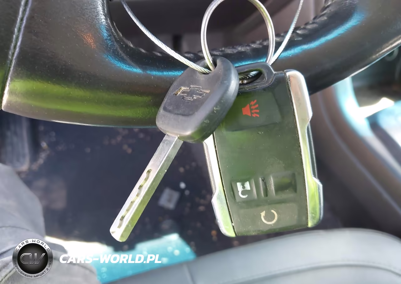 2019 Chevrolet Colorado Z71 VIN:1GCGTDEN4K1170702 - 11