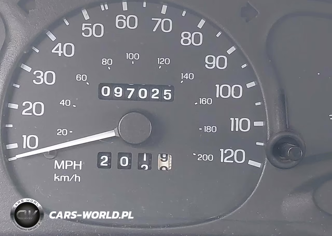 2002 Ford Escort Fleet Premium-Fleet Standard VIN:3FAFP13P22R121562 - 15