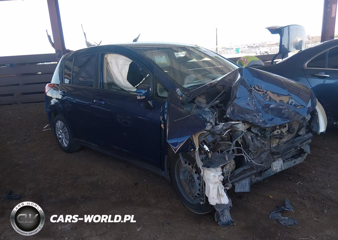 2007 Nissan Versa 1.8S – zdjęcie 1 z 10