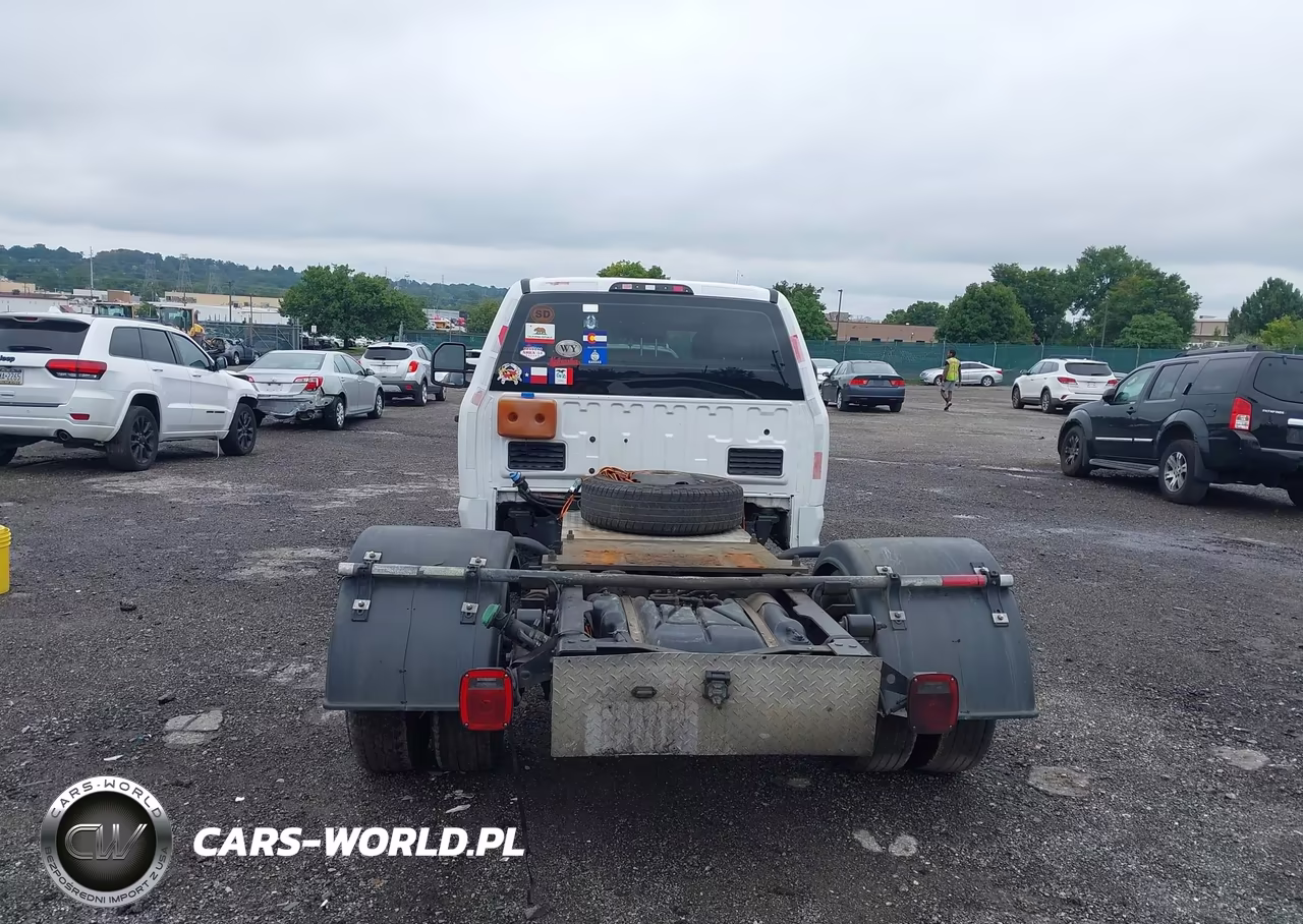 2019 Ford F-350 Chassis Xl VIN:1FD8W3GT3KEC95051 - 15