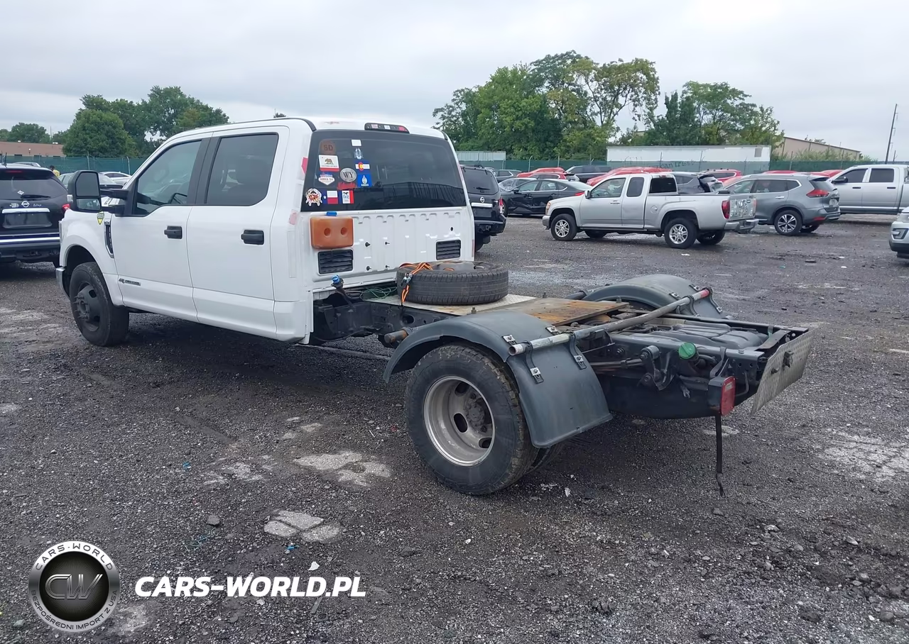 2019 Ford F-350 Chassis Xl VIN:1FD8W3GT3KEC95051 - 3