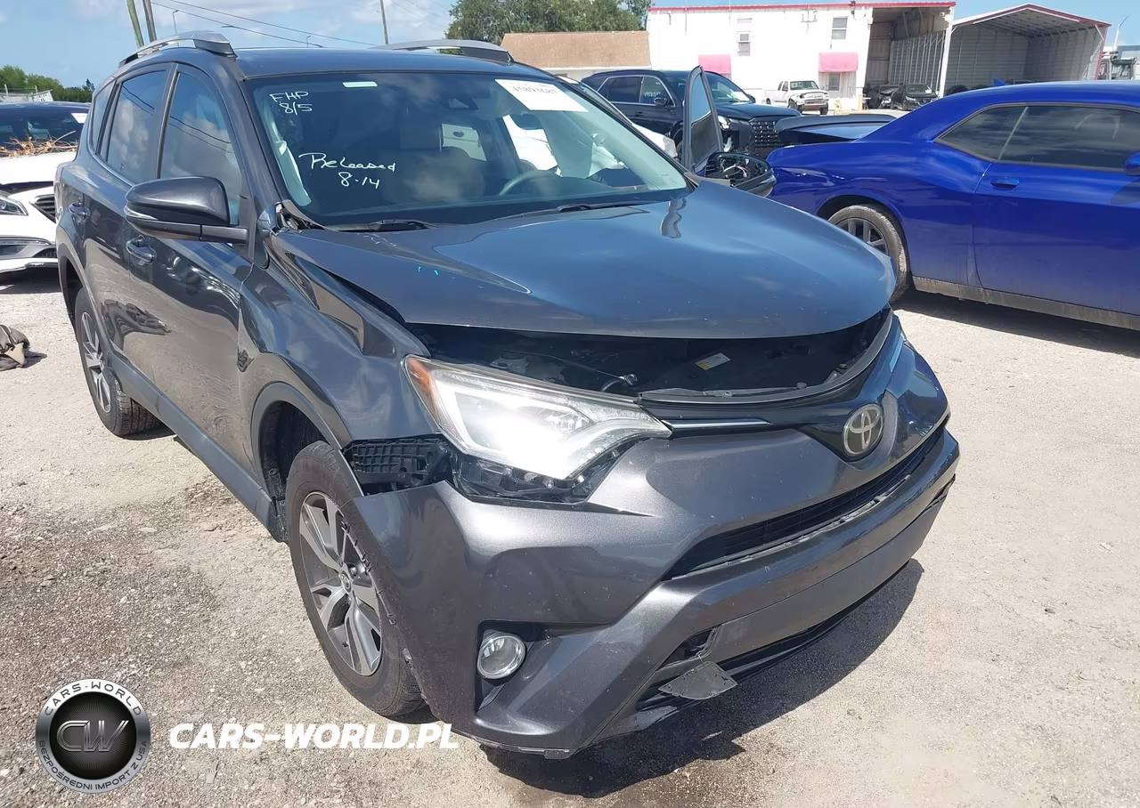 2018 Toyota Rav4 Xle VIN:2T3WFREV7JW501918 - 6