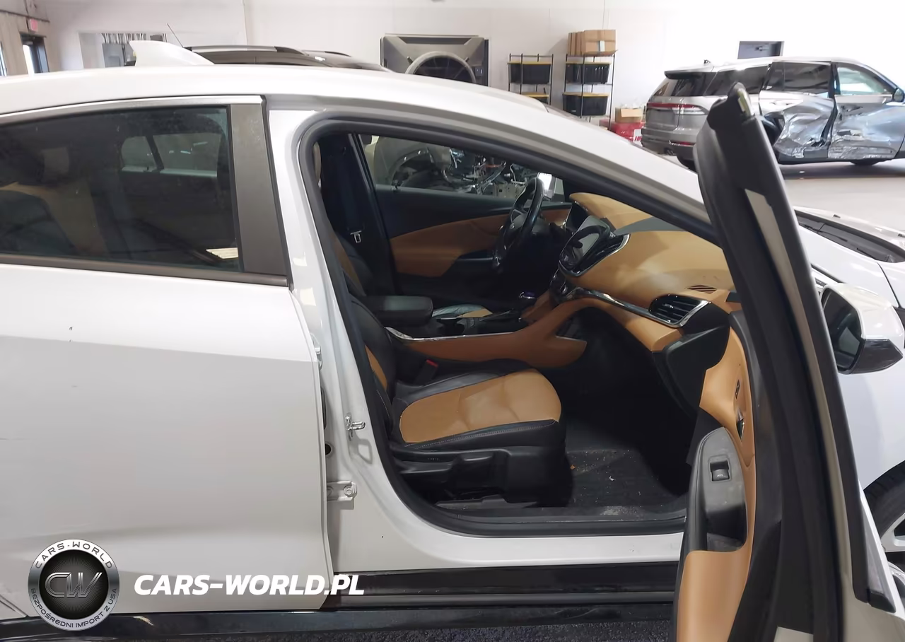 2018 Chevrolet Volt Premier VIN:1G1RD6S53JU133250 - 5