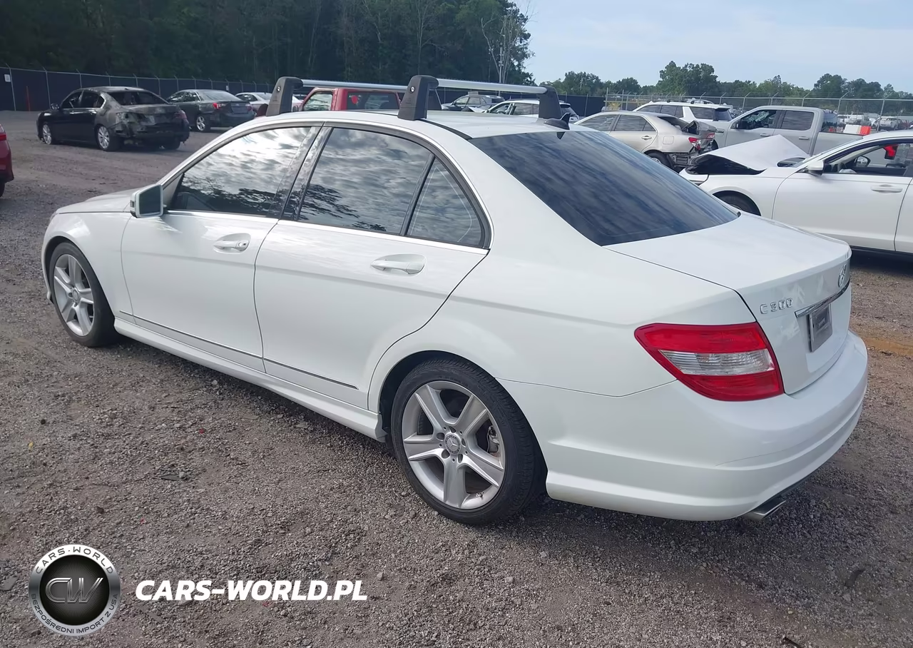 2011 Mercedes-Benz C 300 Luxury-Sport VIN:WDDGF5EB2BR157943 - 3