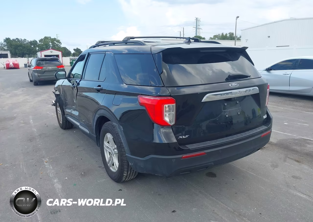 2023 Ford Explorer Xlt VIN:1FMSK7DH8PGC12783 - 3