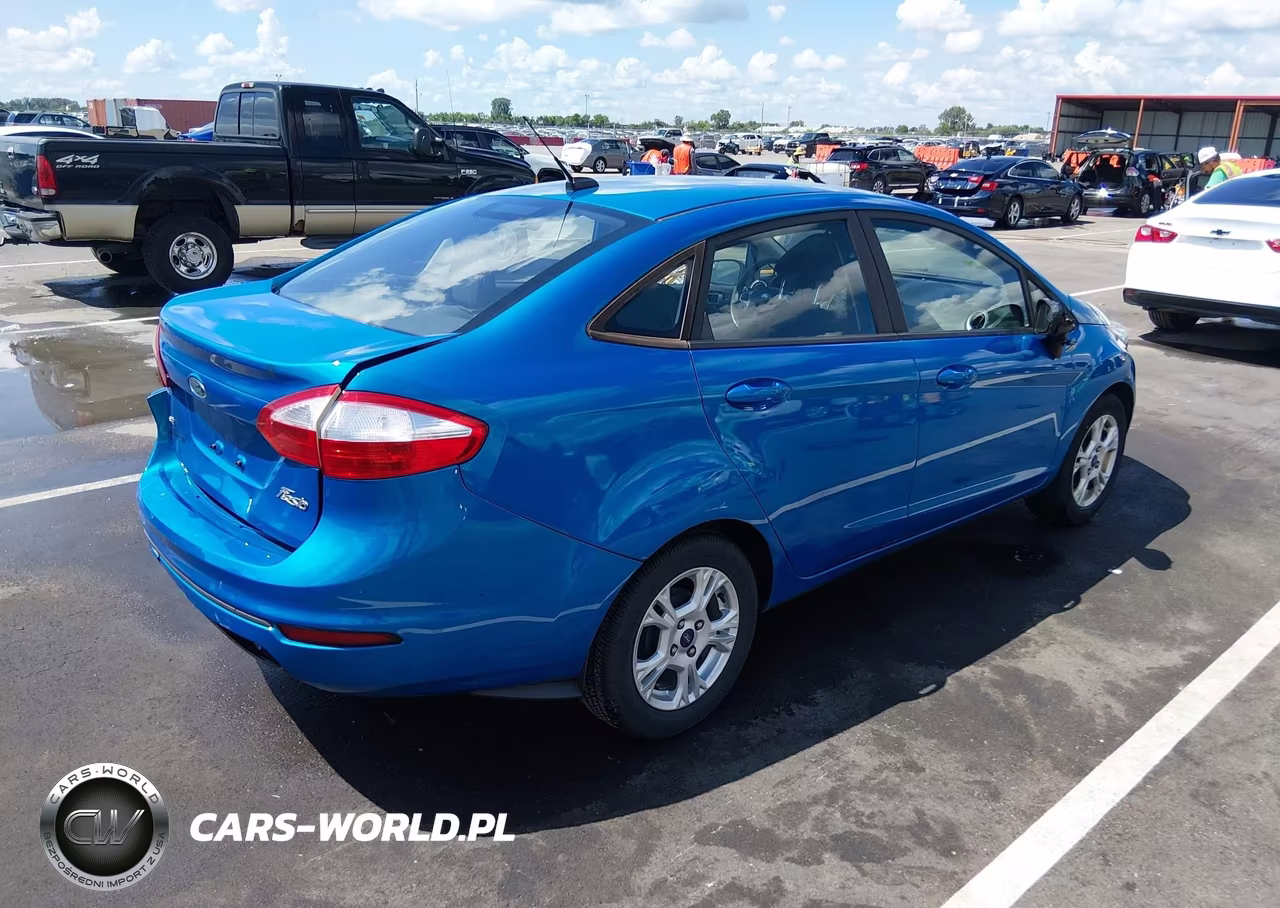 2015 Ford Fiesta Se VIN:3FADP4BJ3FM224627 - 4