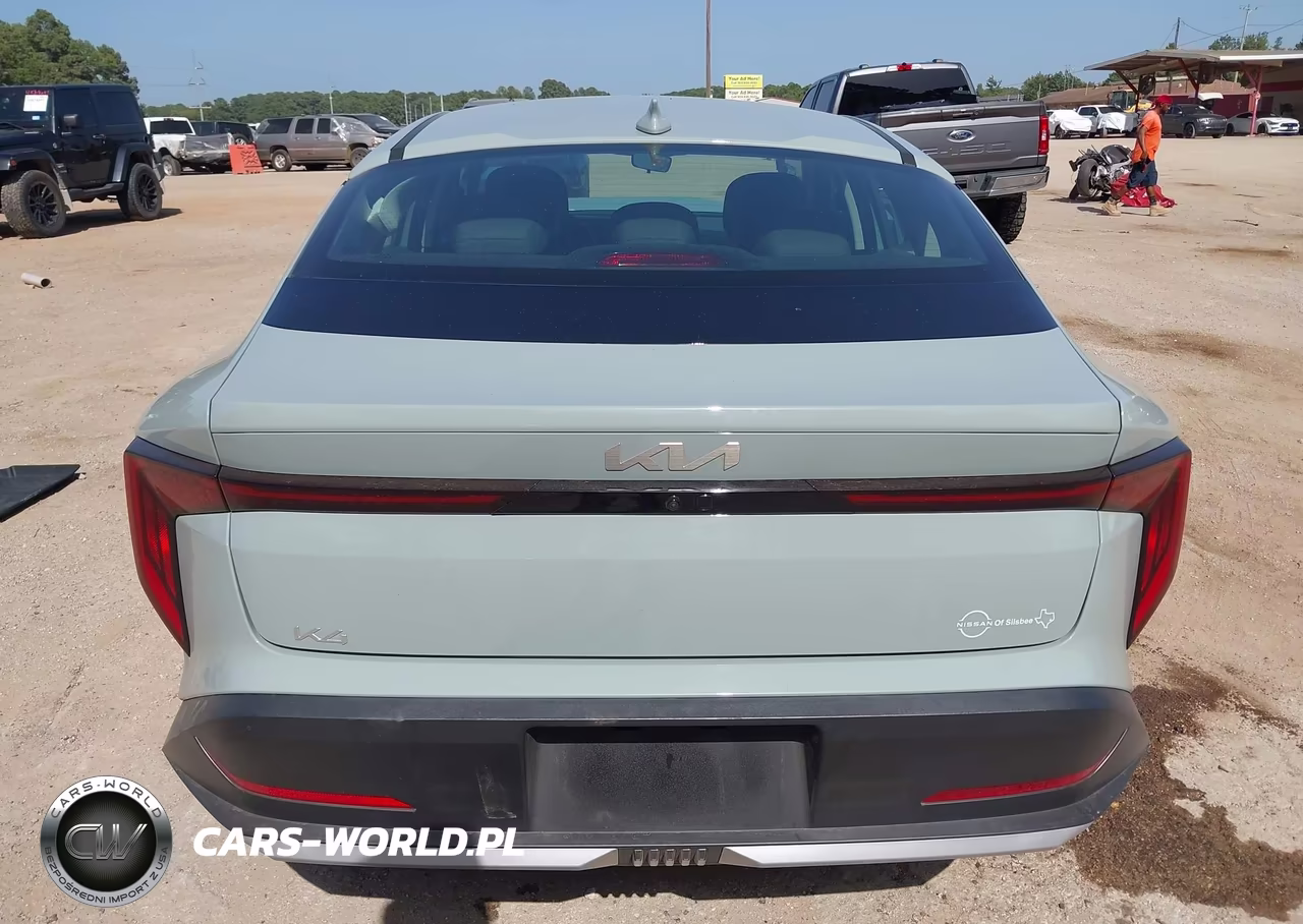 2025 Kia K4 Lxs VIN:3KPFT4DE0SE006535 - 17