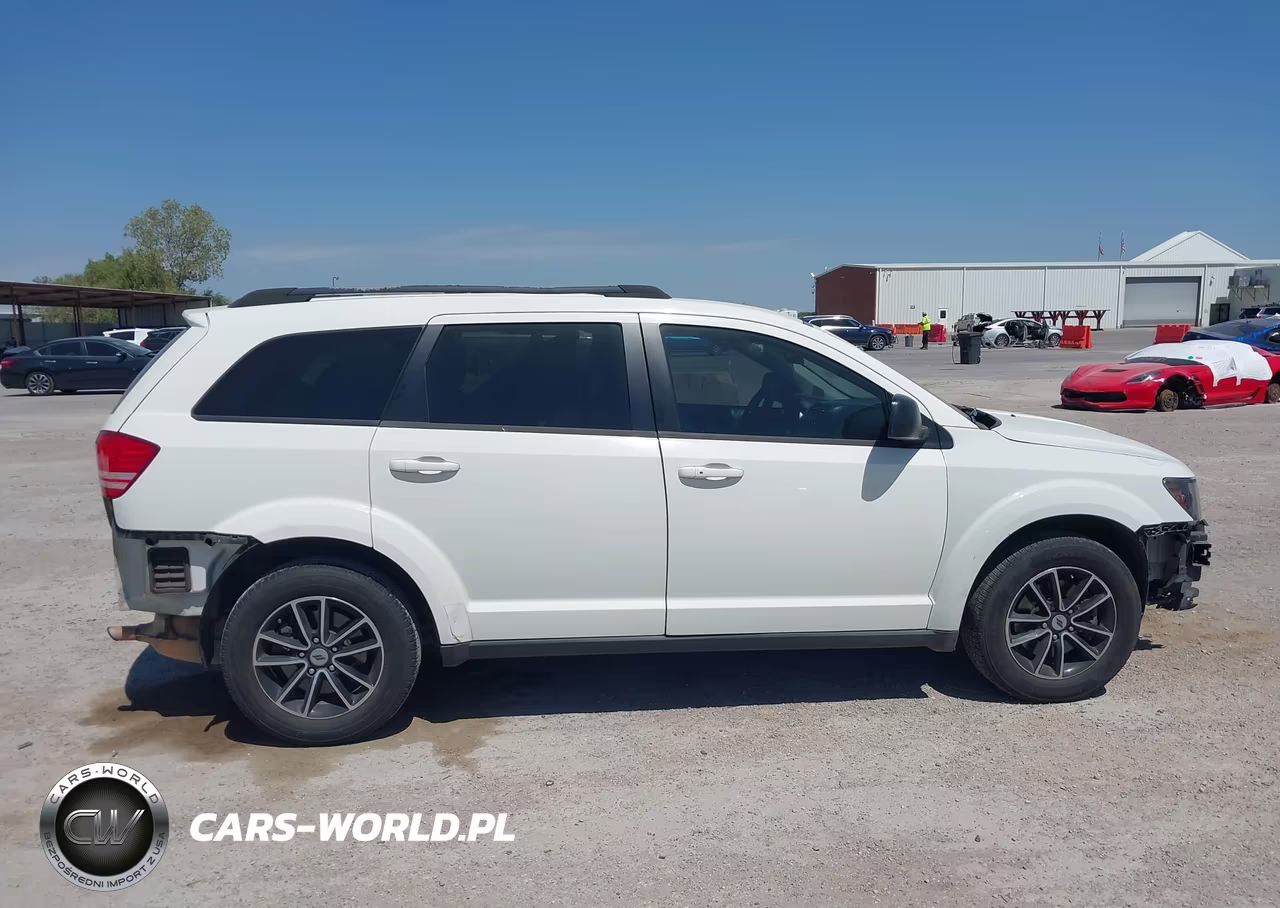 2018 Dodge Journey Se VIN:3C4PDCAB1JT157481 - 14
