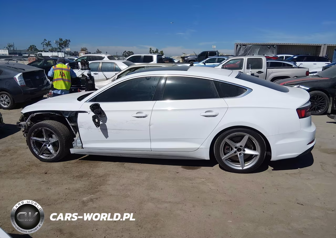 2019 Audi A5 45 Premium VIN:WAUDNCF56KA074881 - 15